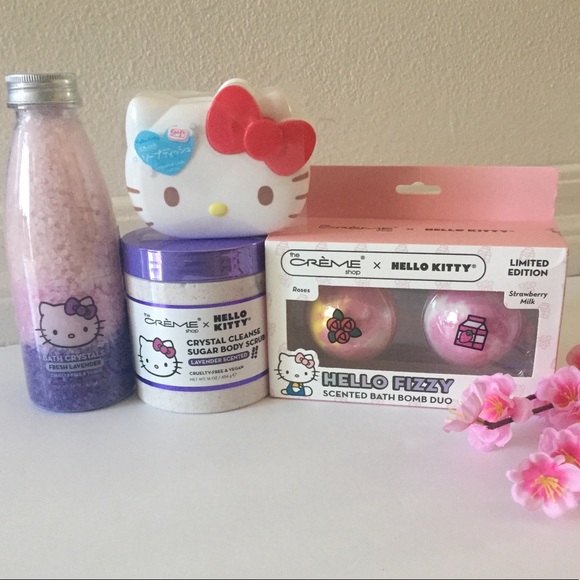 Hello Kitty Other - 🎉Host Pick! 🎉 Hello Kitty x The Creme Shop Bath Bombs Crystals Scrub bundle